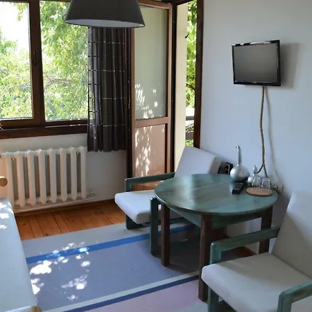 Casa de hóspedes Sema 3*